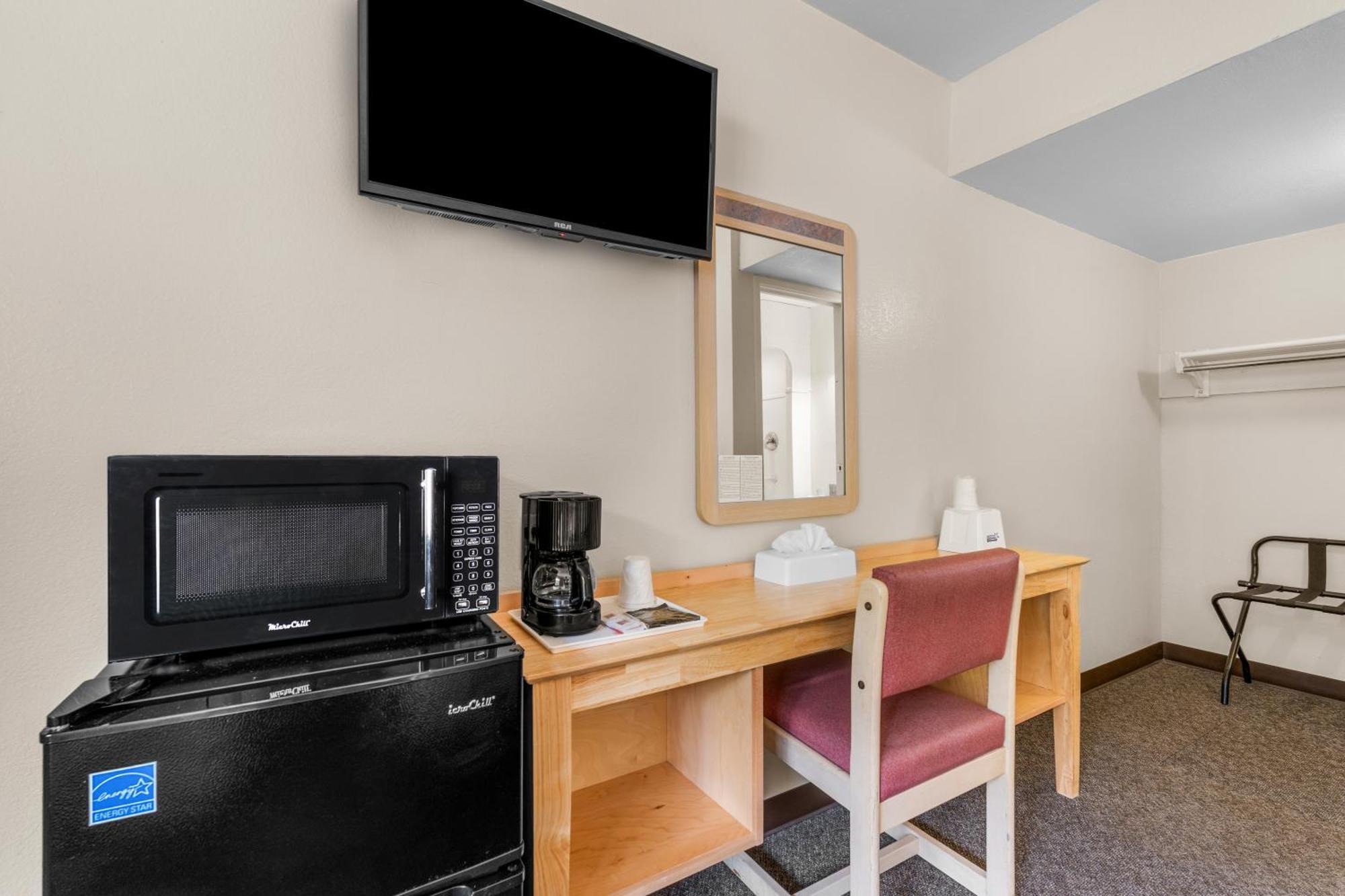 Americas Best Value Inn - Lake City Exterior foto
